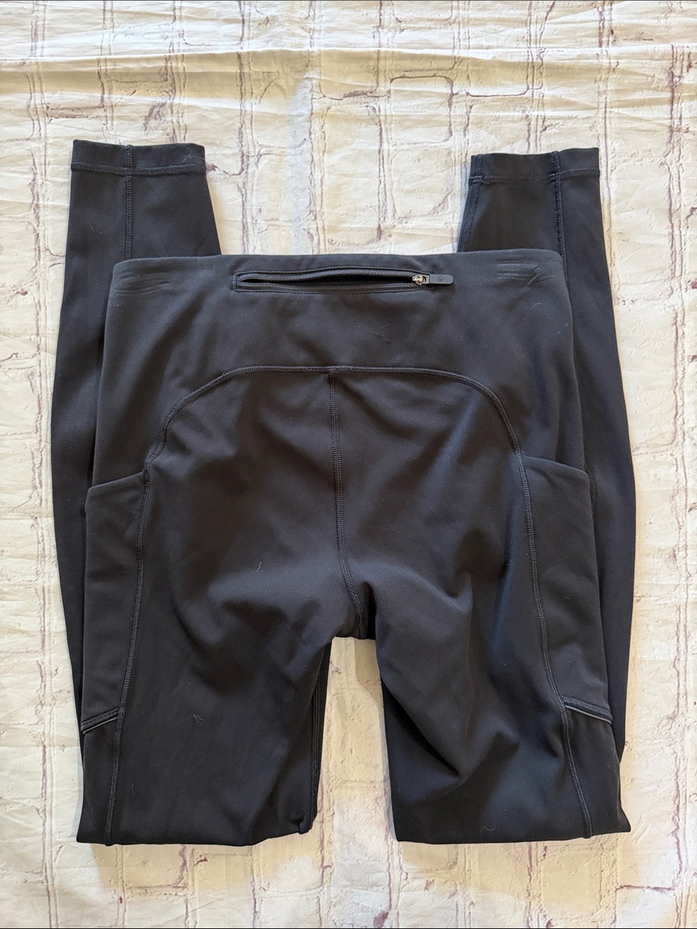 Lululemon Speed Up Tight 28" *Luxtreme Black Mid-rise Full Length Pockets Size 4 - Picture 5 of 6